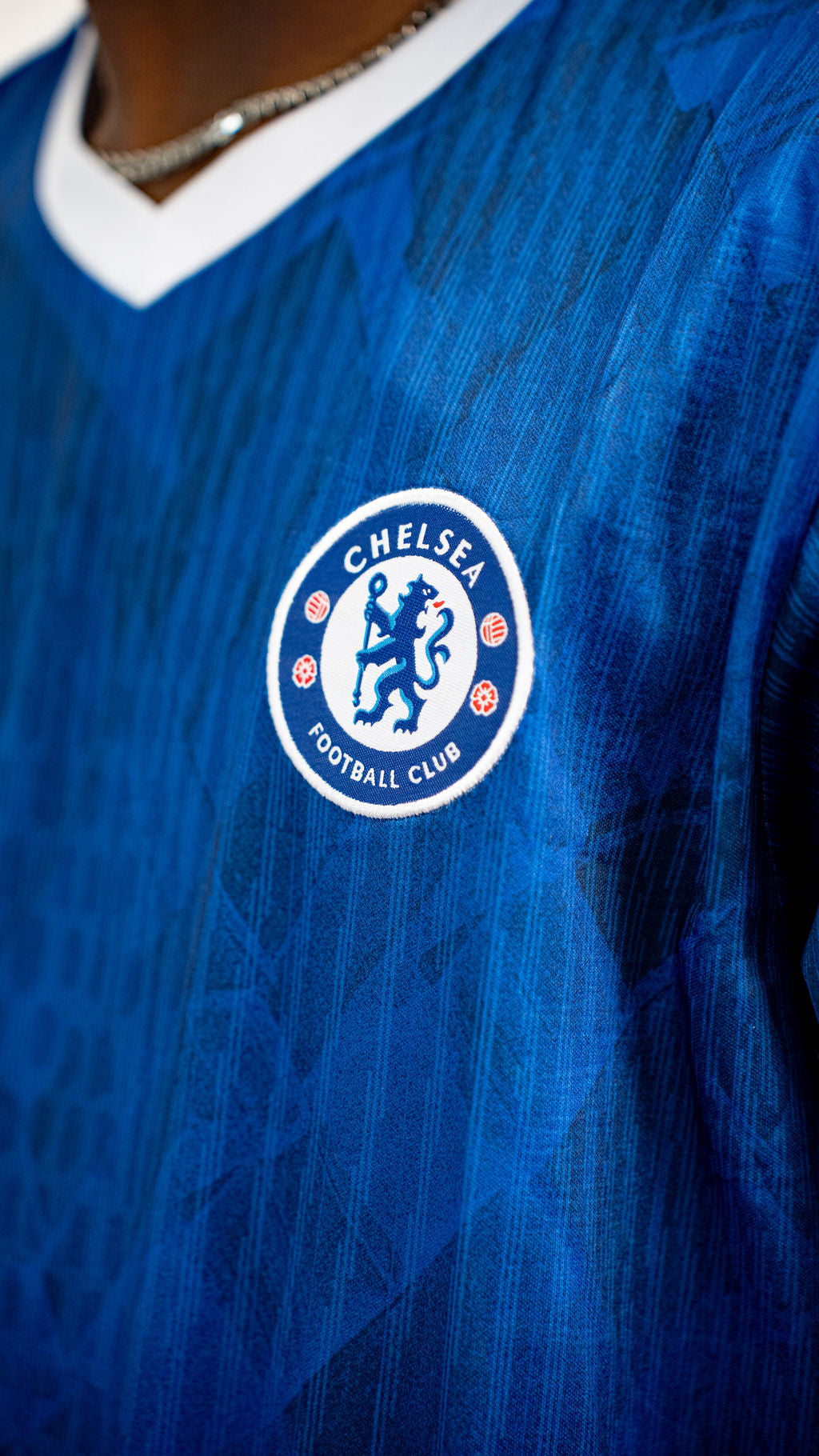 Chelsea Blue Football Jersey — product view 05