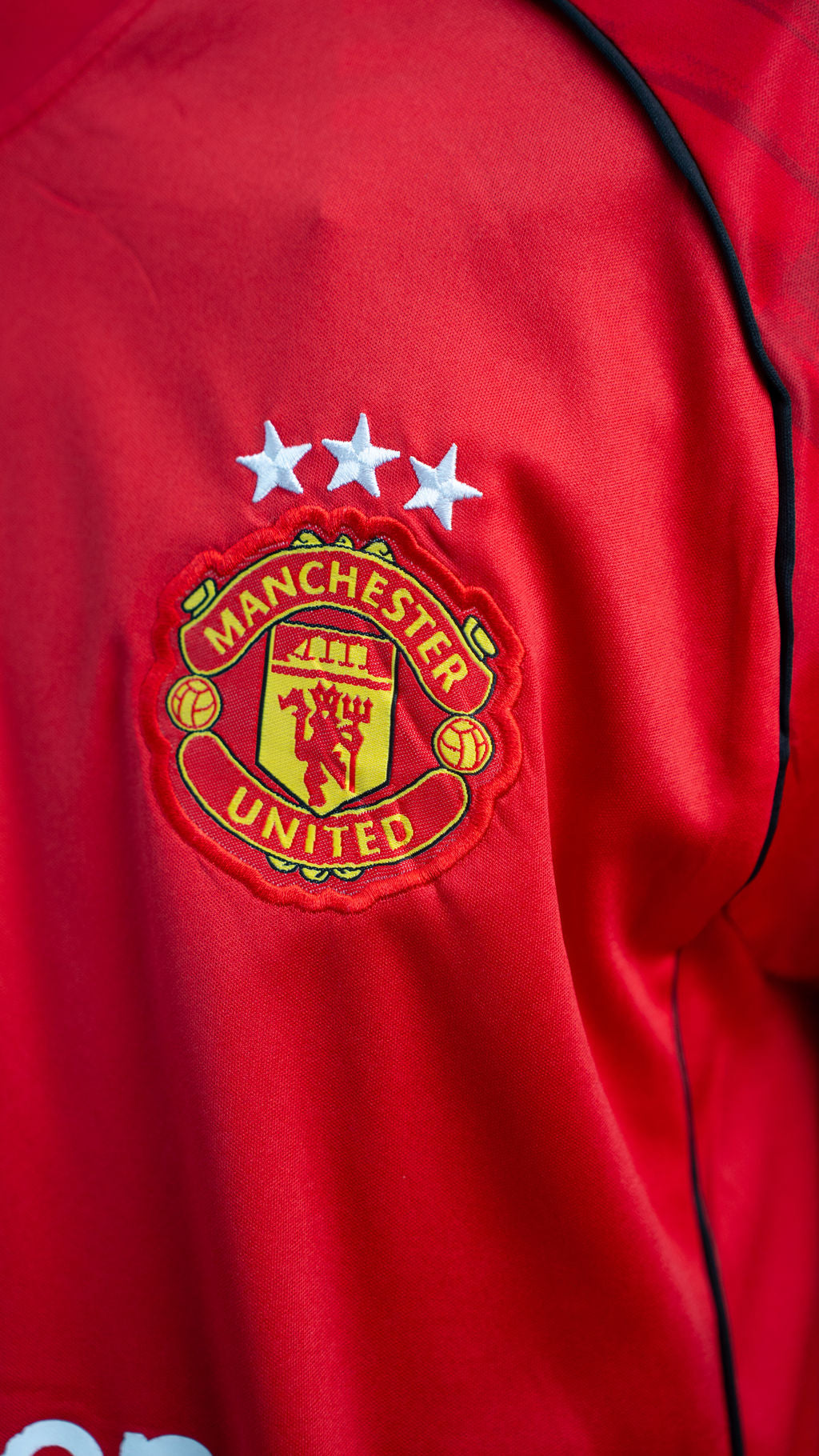 Manchester United Red Football Jersey — product view 05