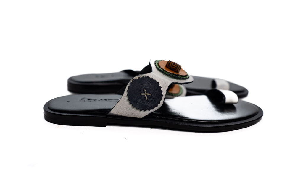 Black White Disc Sandals — main view 01