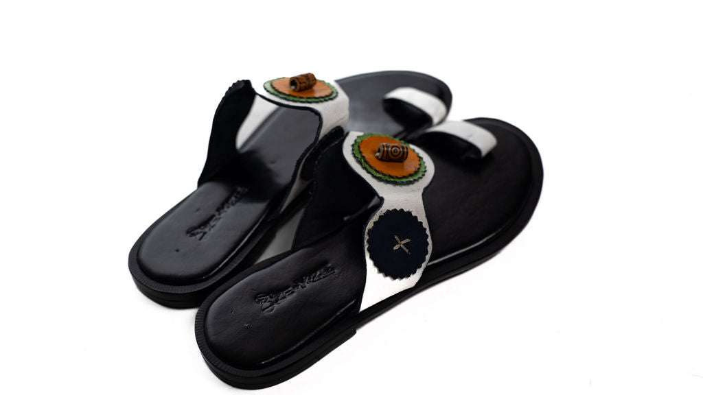 Black White Disc Sandals — alternate view 02