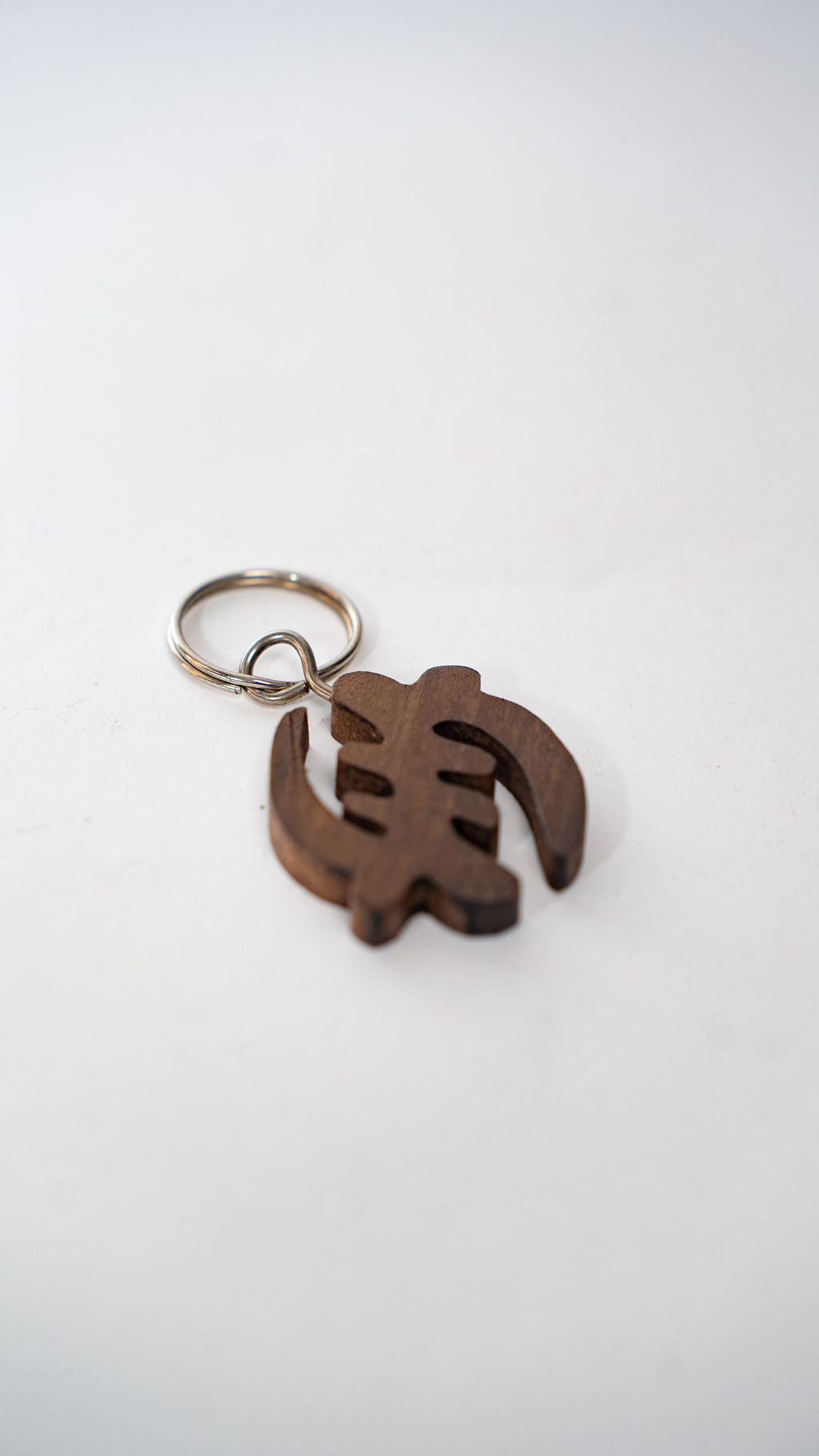 Gye Nyame Symbol Keychain — main view 01