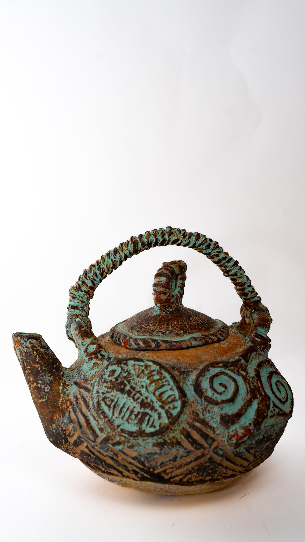 Woven Handle Ceramic Teapot — main view 01