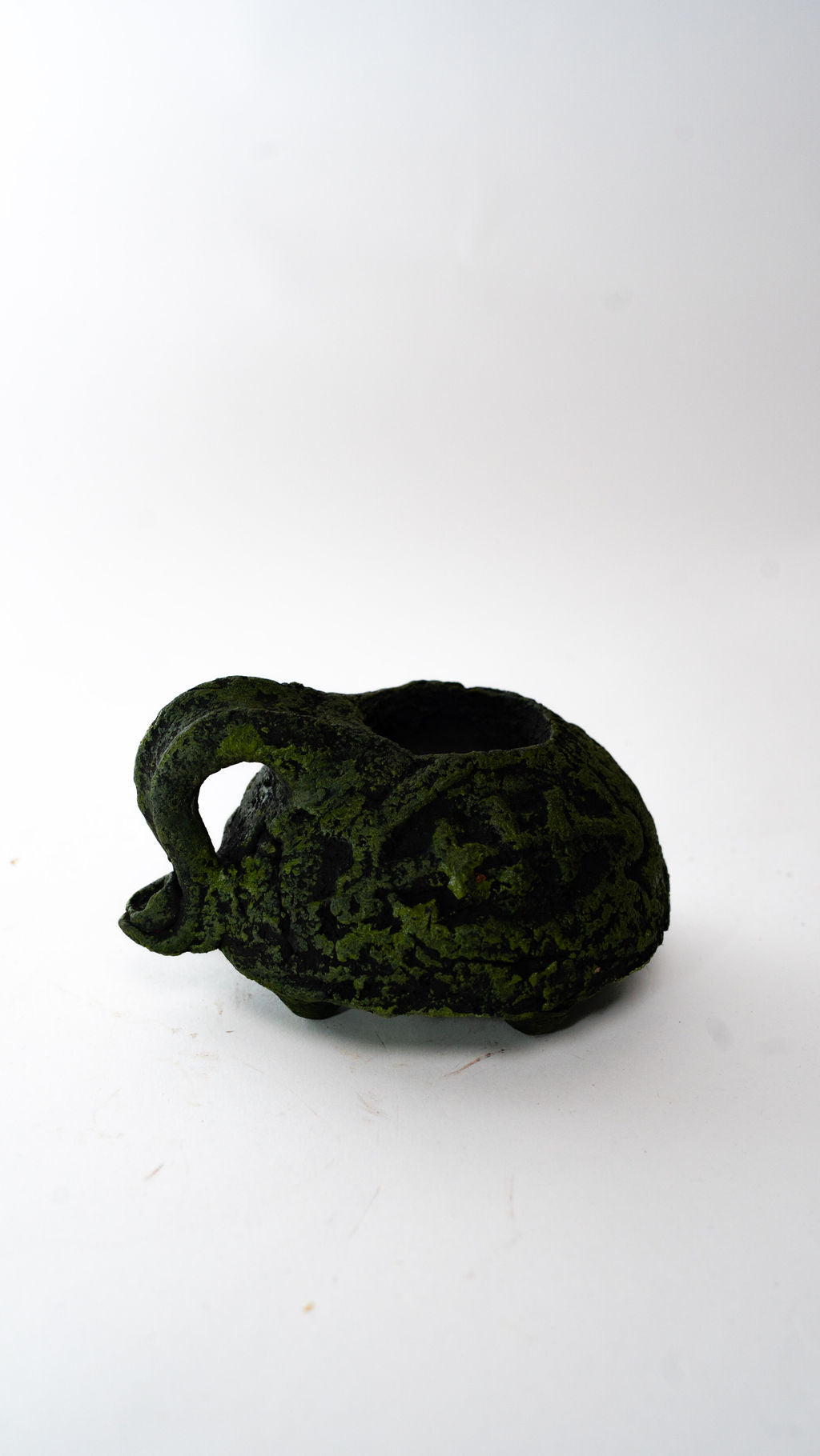 Green Ceramic Animal Sculpture — main view 01